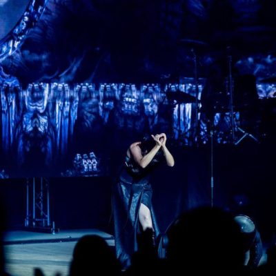 Within Temptation RESIST Live 2018 Yekaterinburg 01