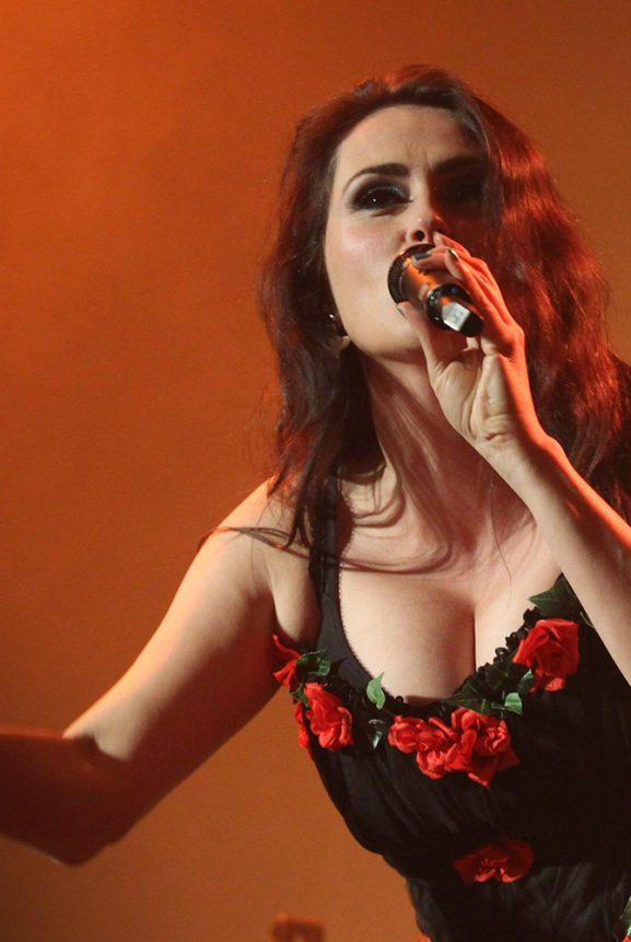 Sharon den Adel Within Temptation Actual Festival Live